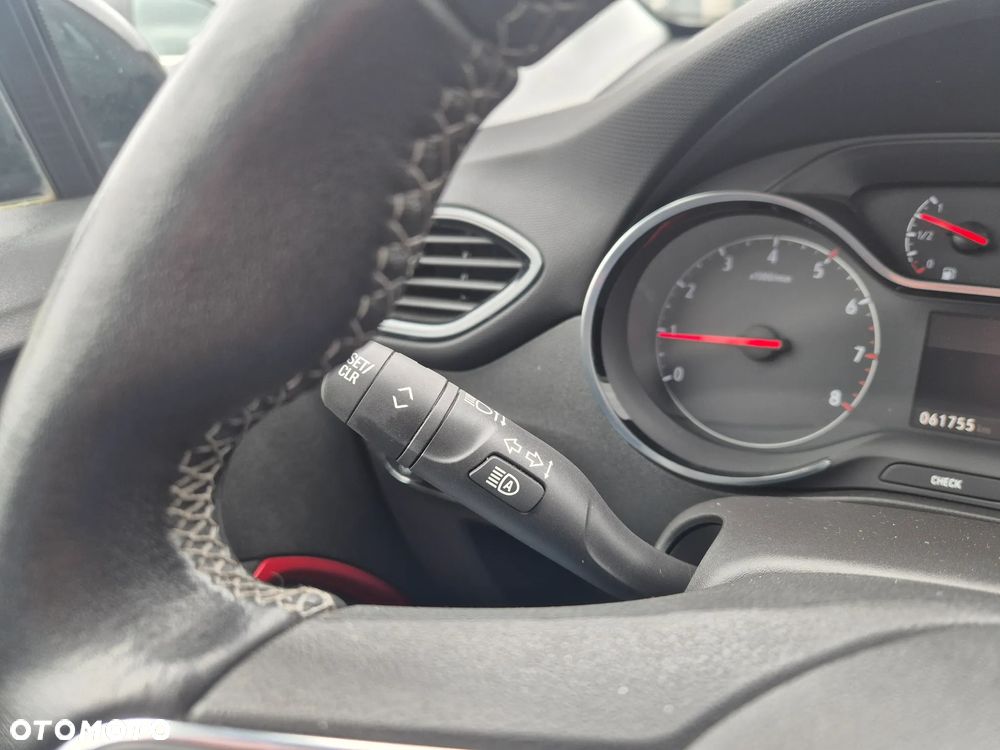 Opel Crossland X 1.2 Start/Stop Ultimate - 29