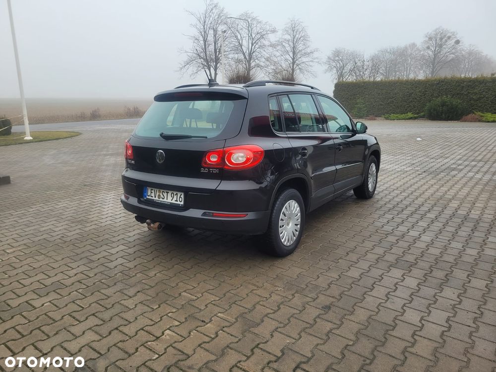 Volkswagen Tiguan - 2