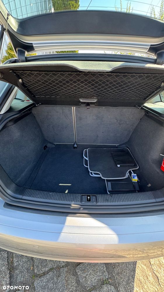 Audi A3 Sportback 2.0 FSI Ambiente Tiptr - 4