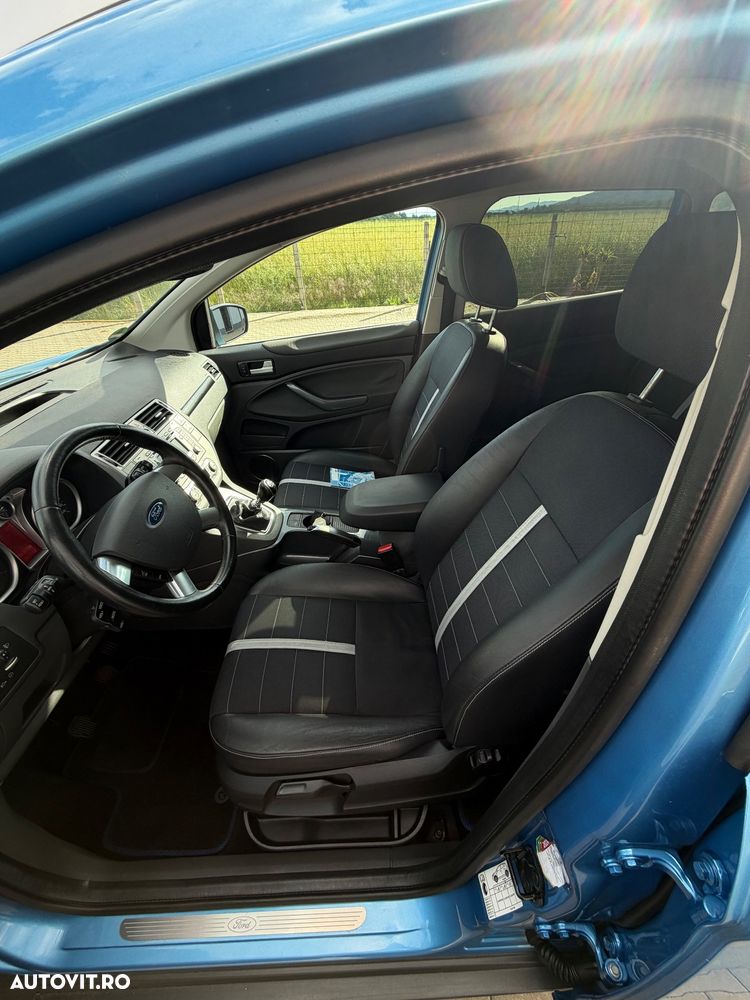 Ford Kuga 2.0 TDCi 4x4 Titanium - 7