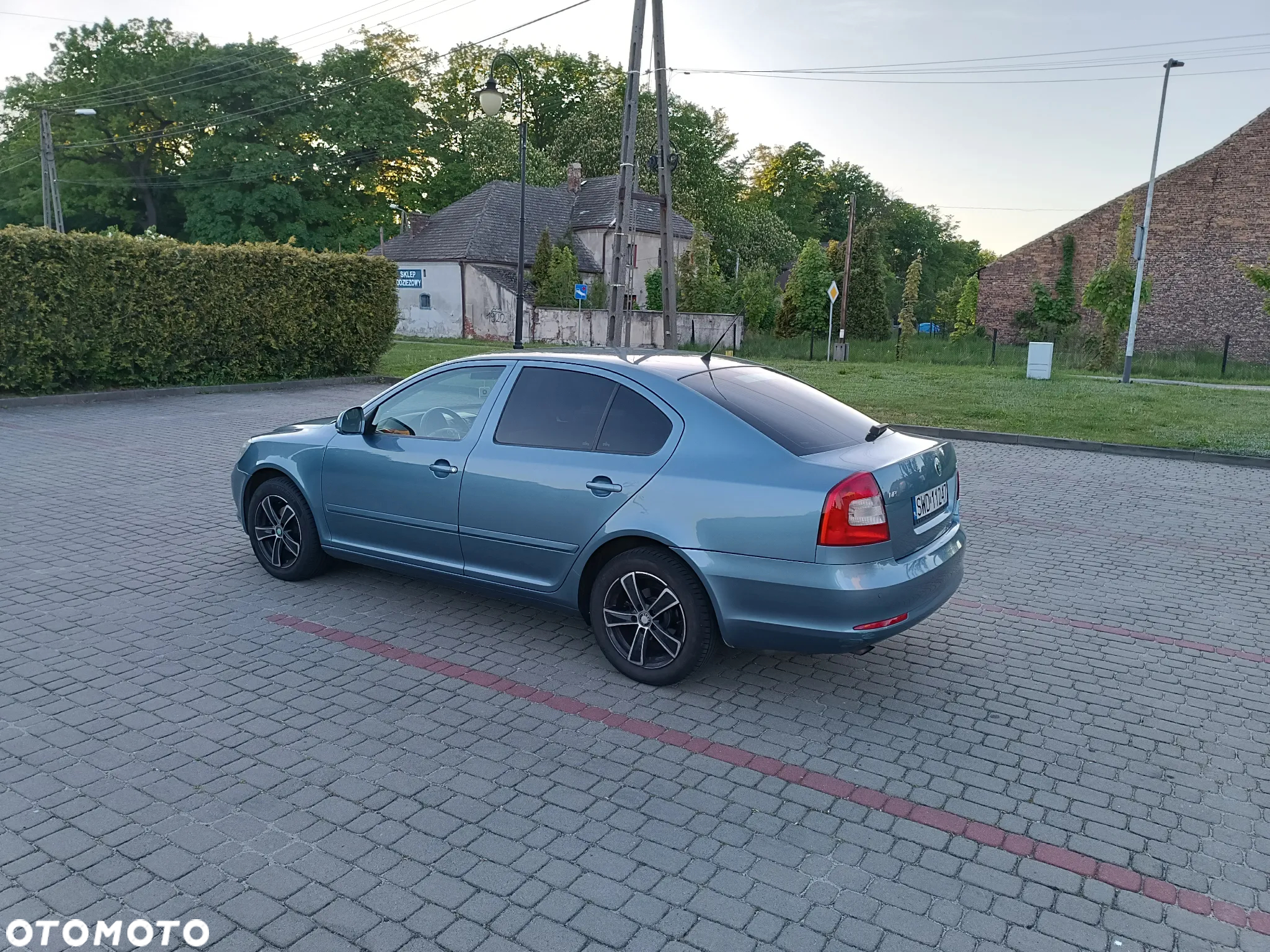 Skoda Octavia 1.6 Ambition - 4