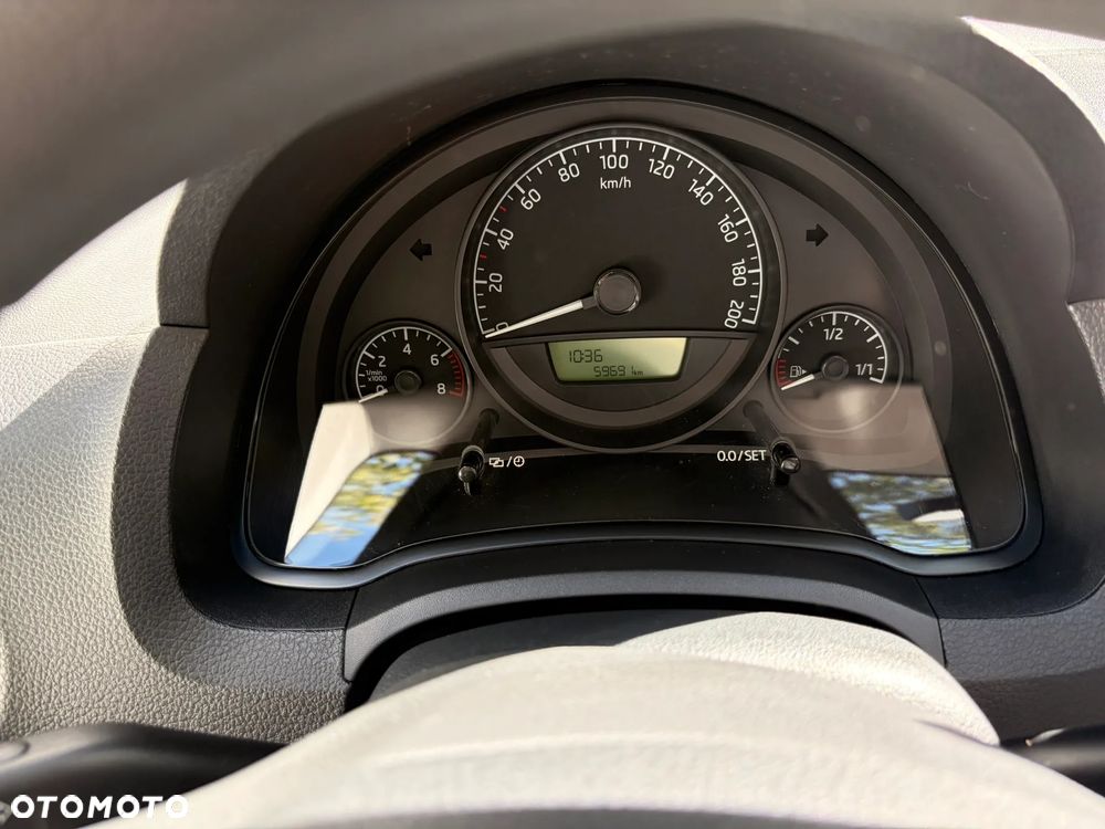 Skoda Citigo 1.0 Ambition - 11