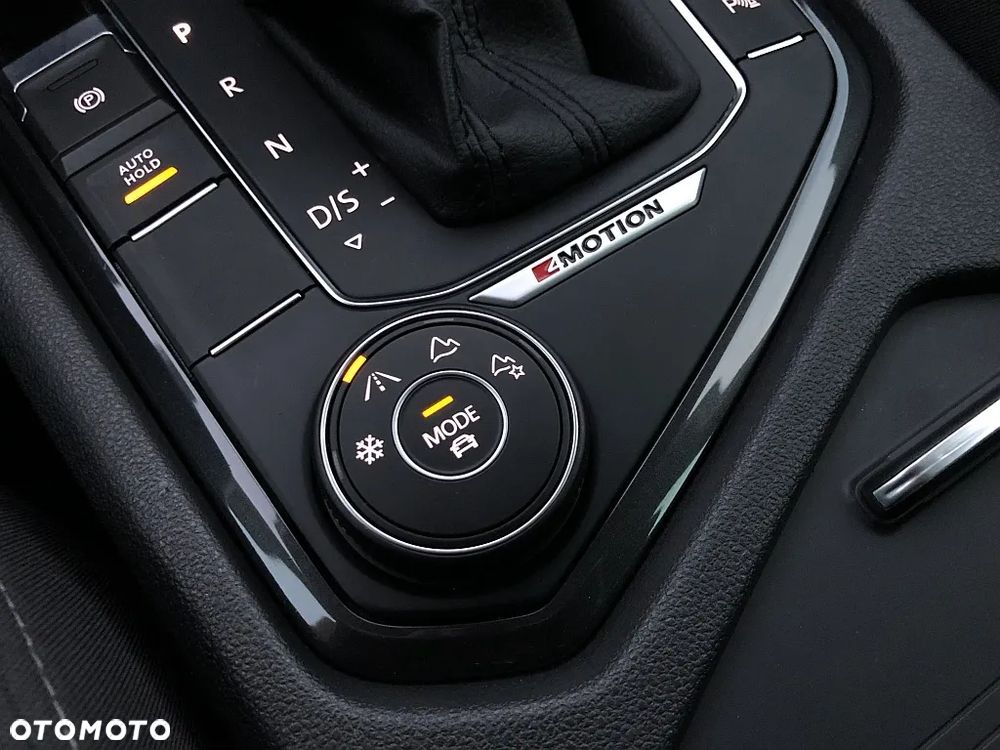 Volkswagen Tiguan 2.0 TDI SCR 4Mot Highline DSG - 28