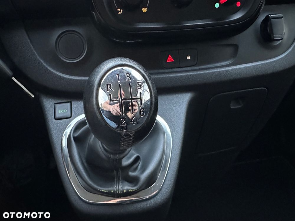 Renault Trafic L2H1 Długi 1.6 DCi 125KM Klima Webasto REGAŁY - 38