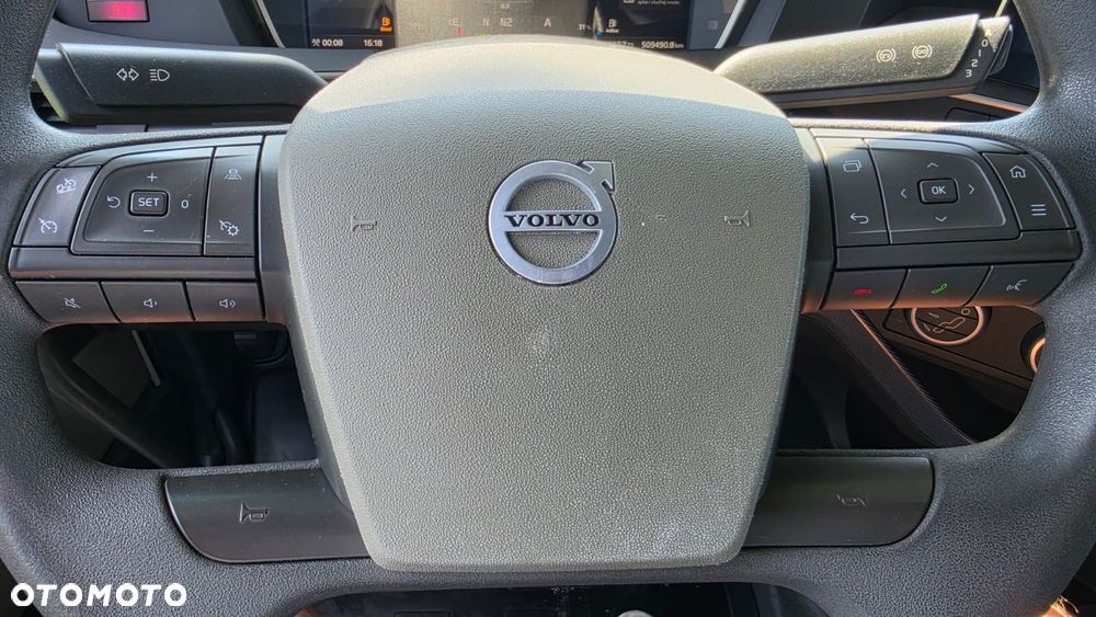 Volvo ///FH///500///2022///GLOBETROTTER/// XXL///FULL LED///VIRTUAL COCPIT/// TABLET///KLIMATYZACJA POSTOJOWA/// ZABUDOWY MIĘDZYOSIOWE///WAGA/// KAMERA///STAN BARDZO DOBRY - 21