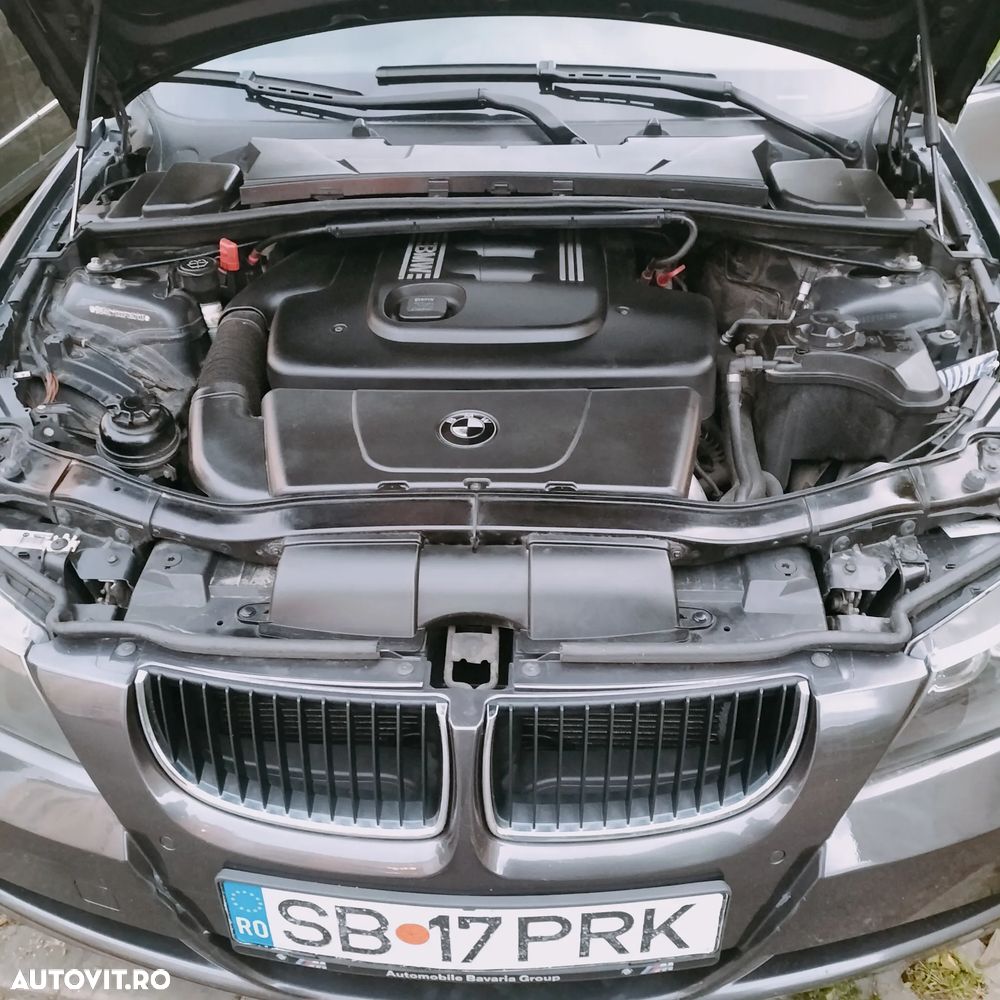BMW Seria 3 318d - 3