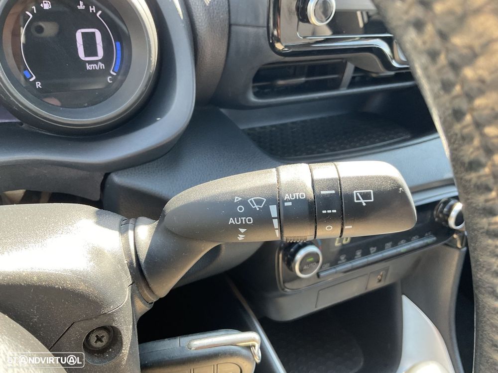 Toyota Yaris 1.5 HDF Exclusive - 22