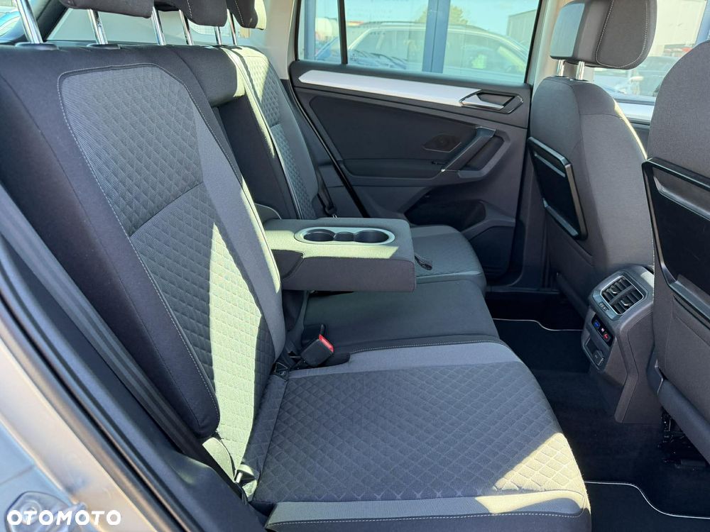 Volkswagen Tiguan 2.0 TDI BMT SCR Comfortline - 12