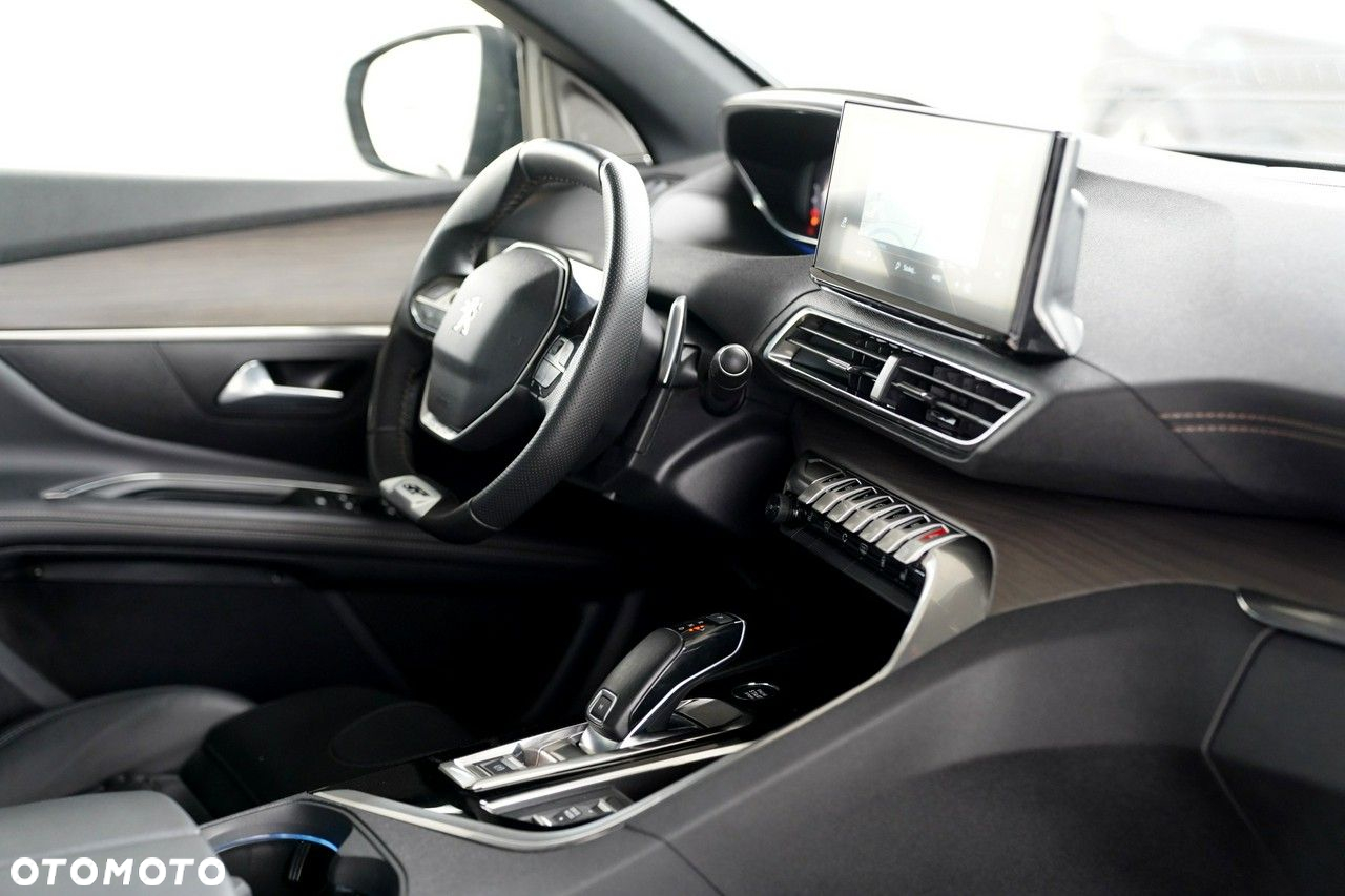 Peugeot 5008 - 26
