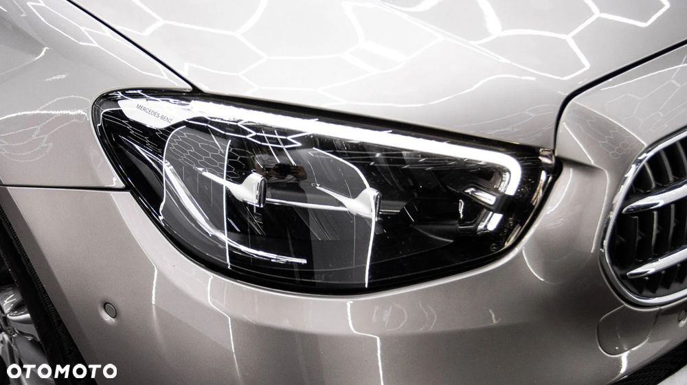 Mercedes-Benz Klasa E 300 de 4-Matic Avantgarde - 11
