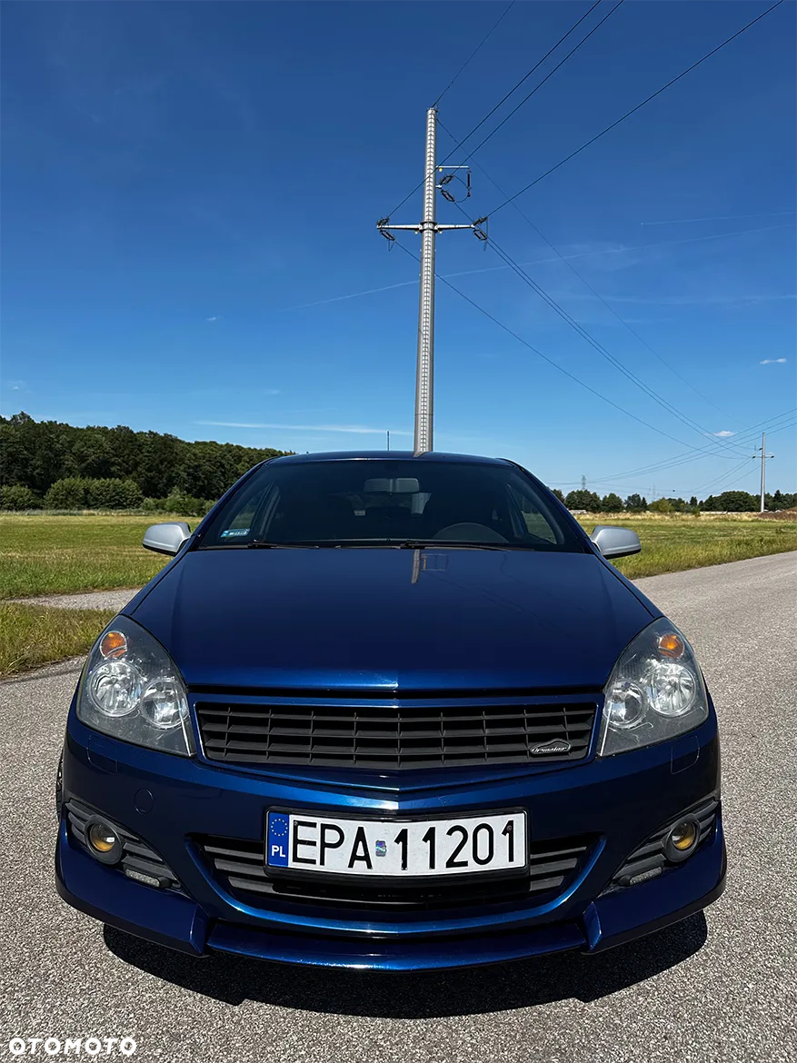Opel Astra GTC 1.8 Sport - 3