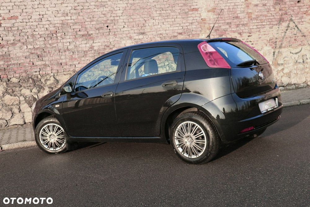 Fiat Grande Punto 1.2 8V Dynamic - 31