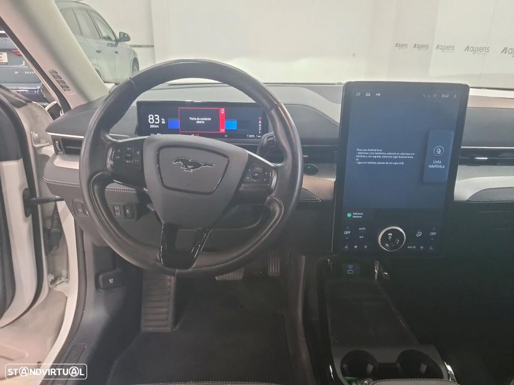 Ford Mustang Mach-E Standard - 8