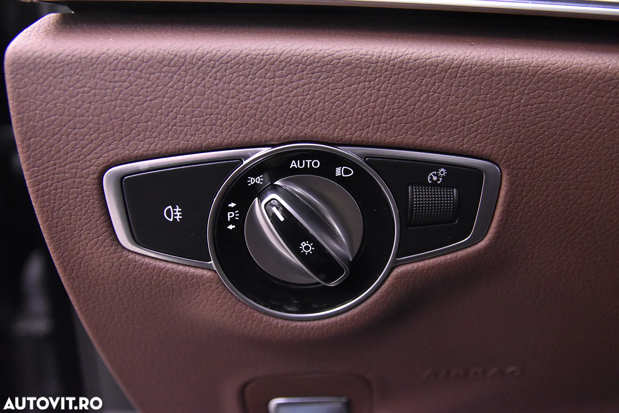 Mercedes-Benz E 200 d Aut. - 15