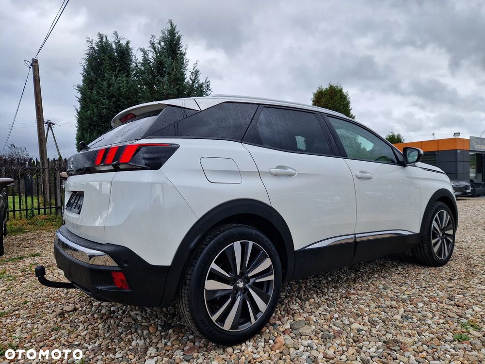 Peugeot 3008 1.2 PureTech GPF Allure S&S EAT8 - 6