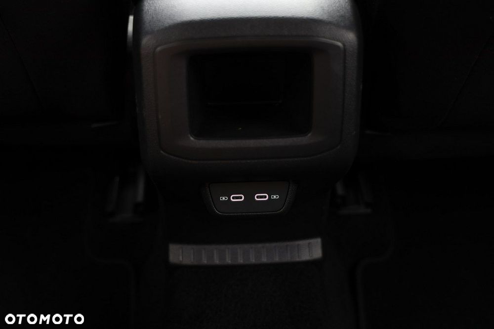 Volkswagen T-Cross - 30