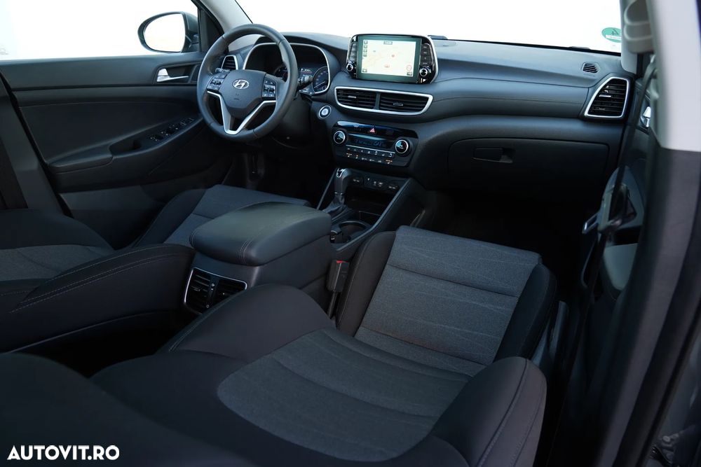 Hyundai Tucson blue 1.6 CRDi 2WD DCT Premium - 10