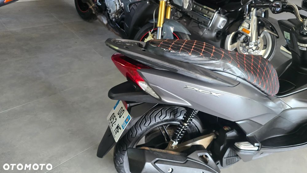 Honda PCX - 27
