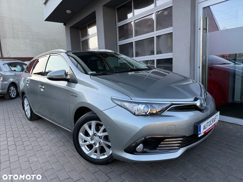 Toyota Auris Hybrid 135 Comfort - 21