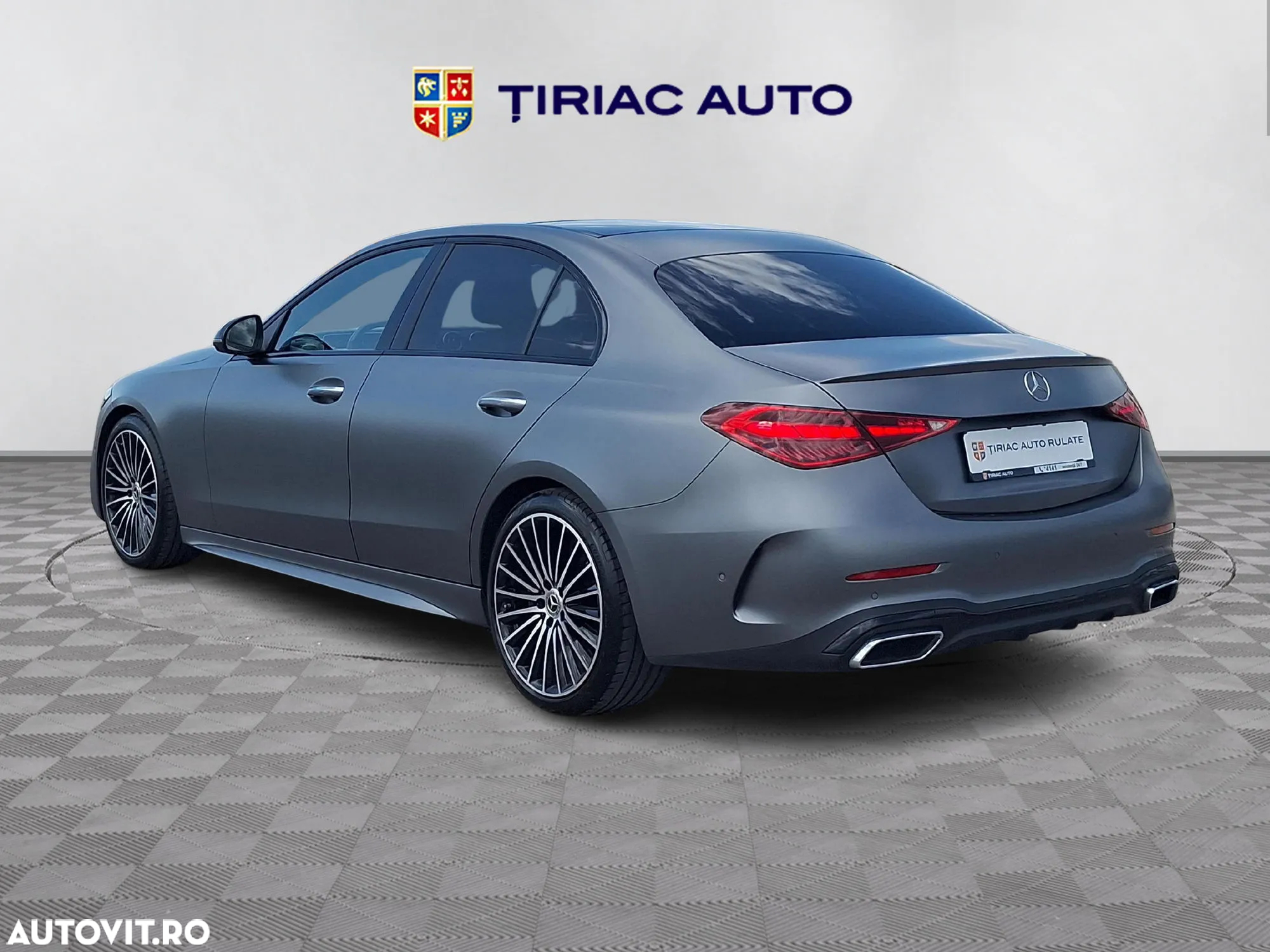 Mercedes-Benz C 300 4Matic T 9G-TRONIC - 4