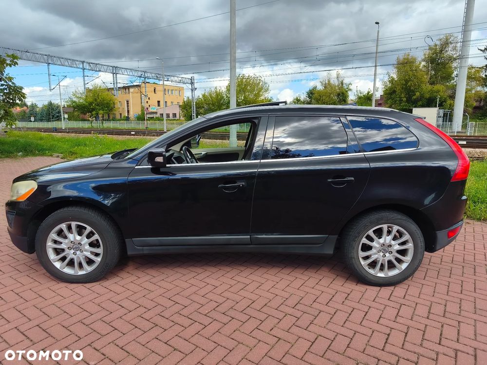 Volvo XC 60 2.4D AWD - 8