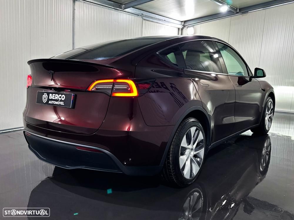 Tesla Model Y Standard - 5