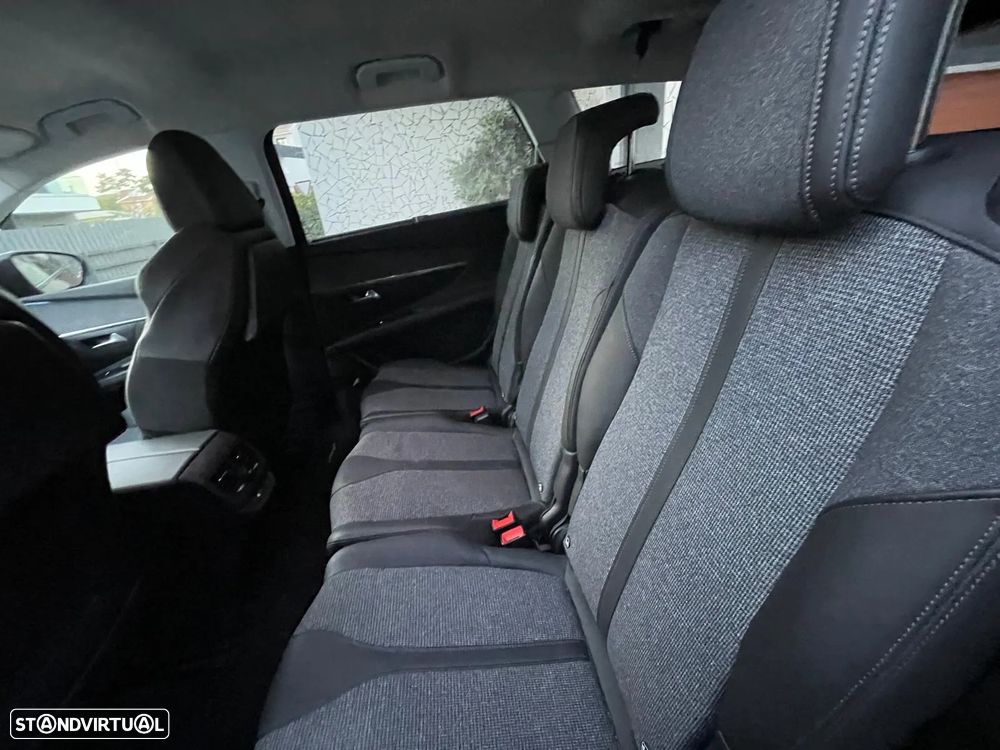 Peugeot 5008 1.5 BlueHDi Allure Pack EAT8 - 14