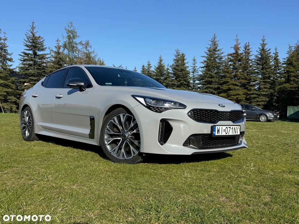 Kia Stinger 2.0 T-GDI GT Line - 1