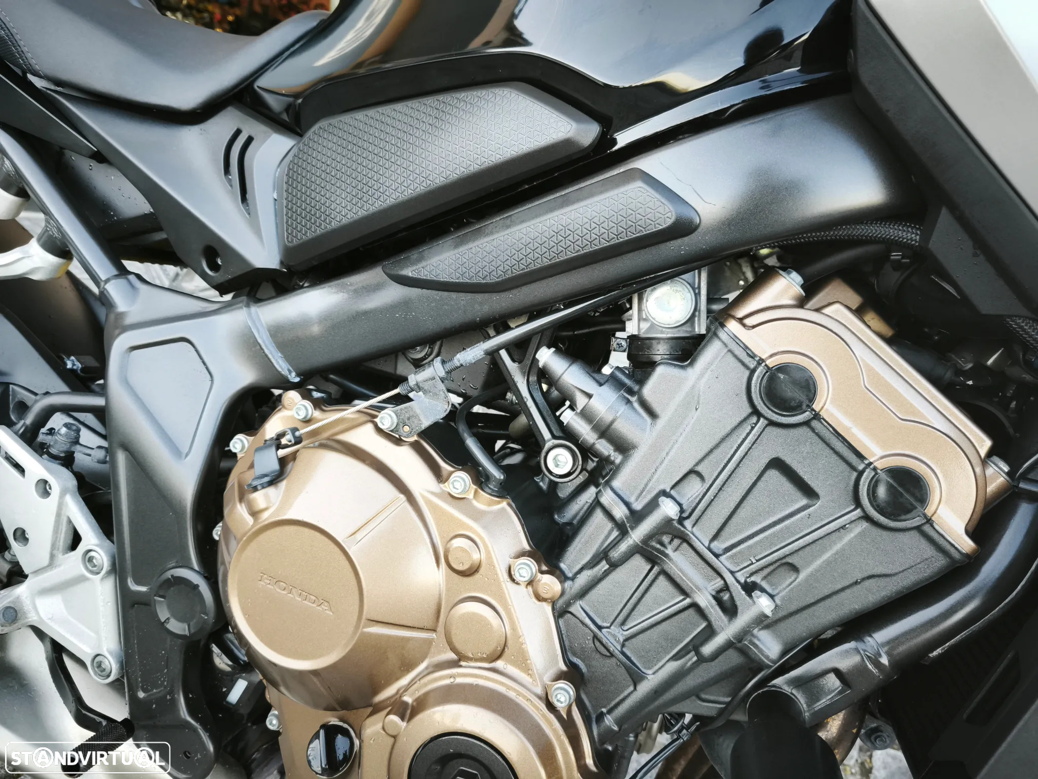 Honda CB 650 R ABS - 7
