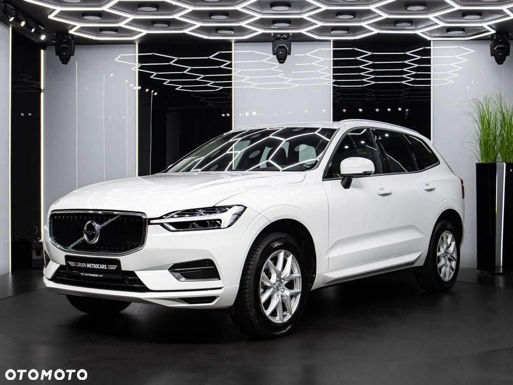 Volvo XC 60 T4 Momentum - 2