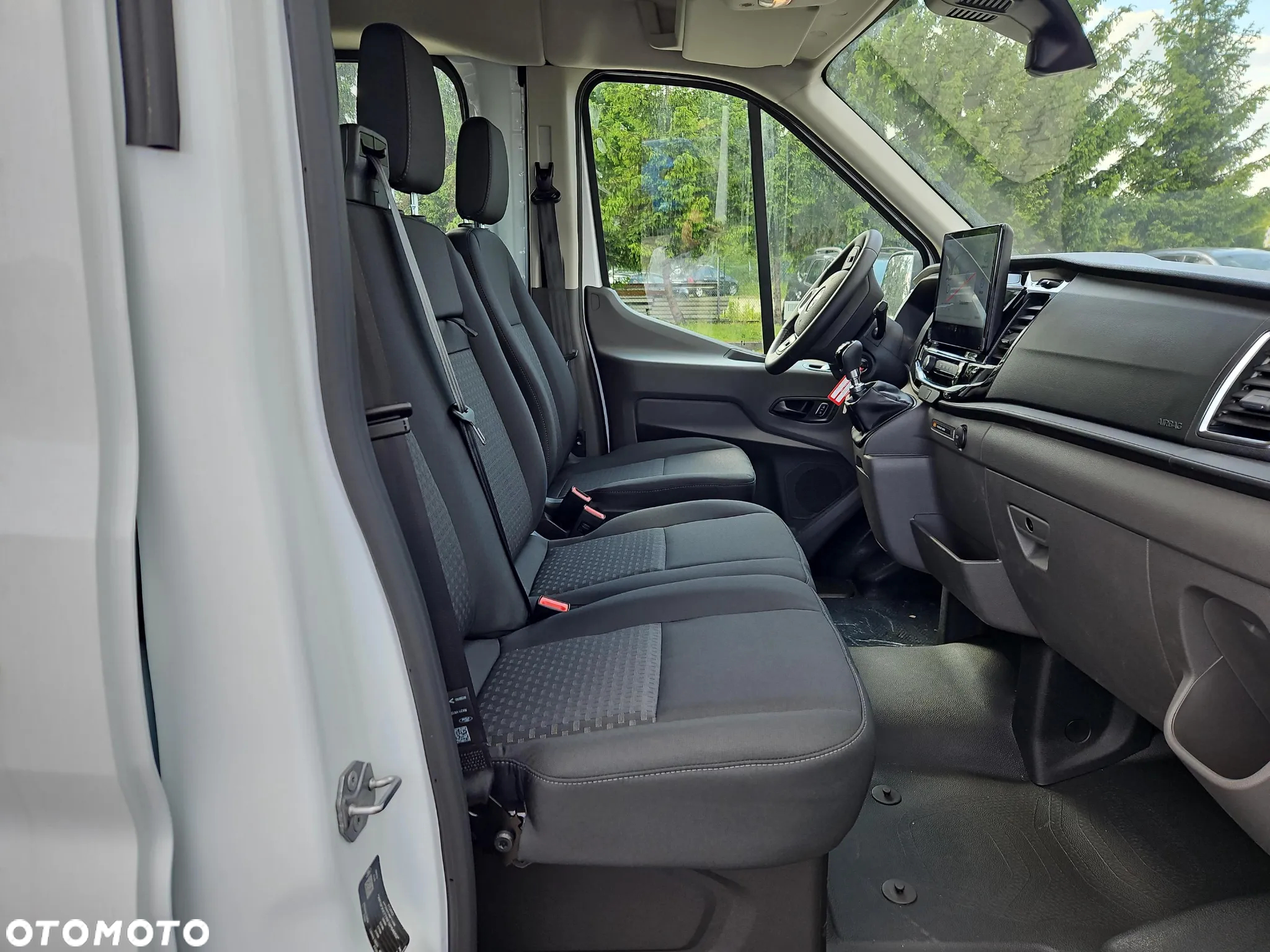 Ford Transit - 11