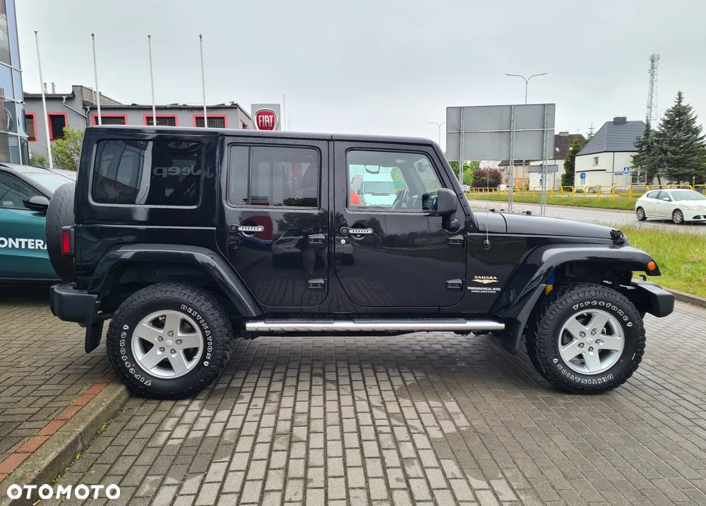 Jeep Wrangler 3.6 Unlim Sahara - 4