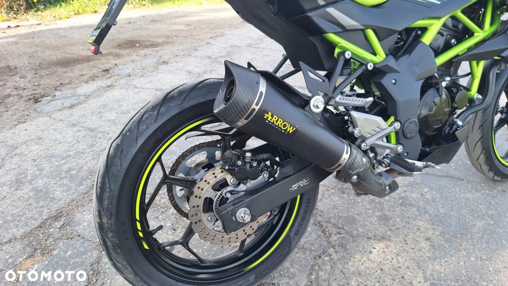 Kawasaki Z - 30