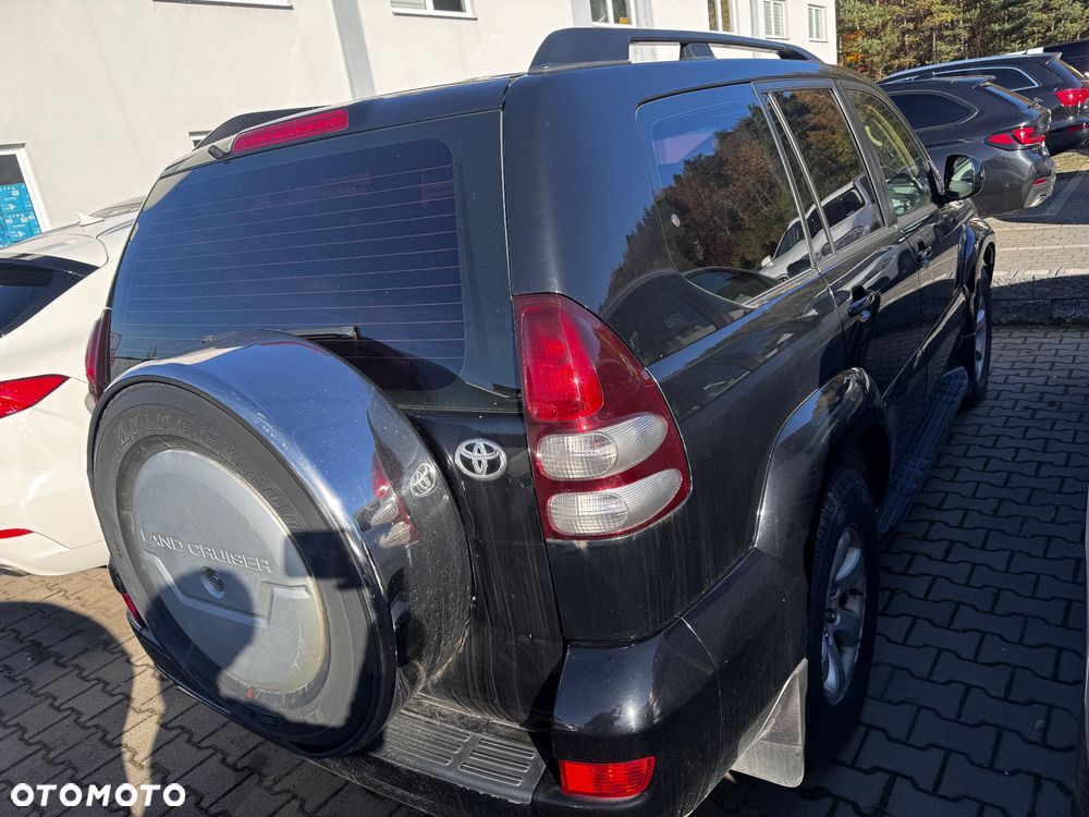 Toyota Land Cruiser - 9