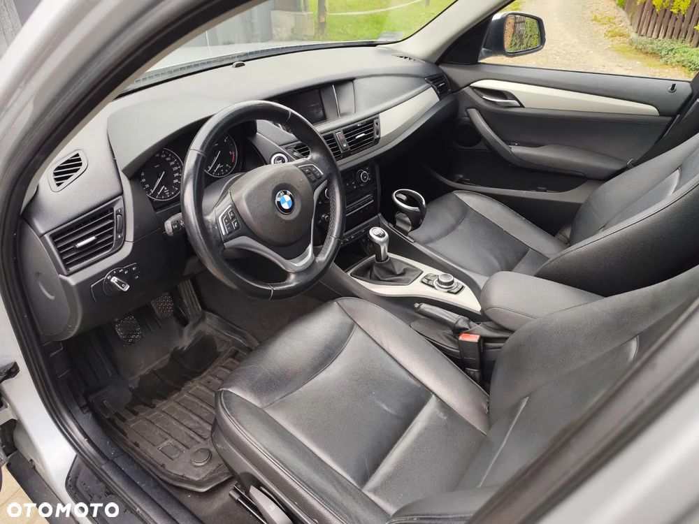 BMW X1 sDrive18d - 9