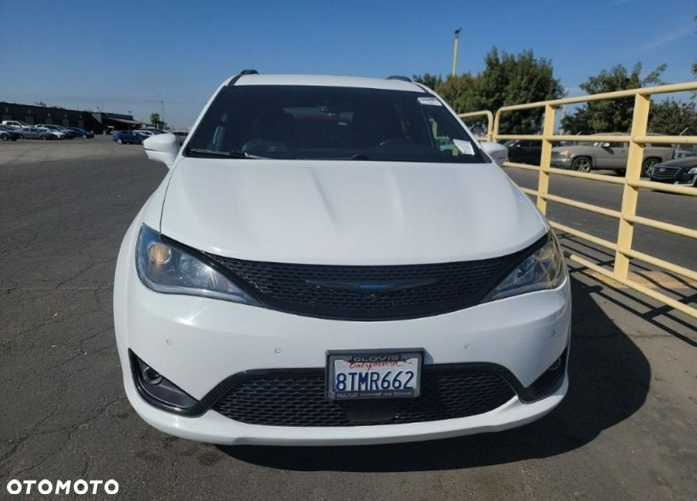 Chrysler Pacifica