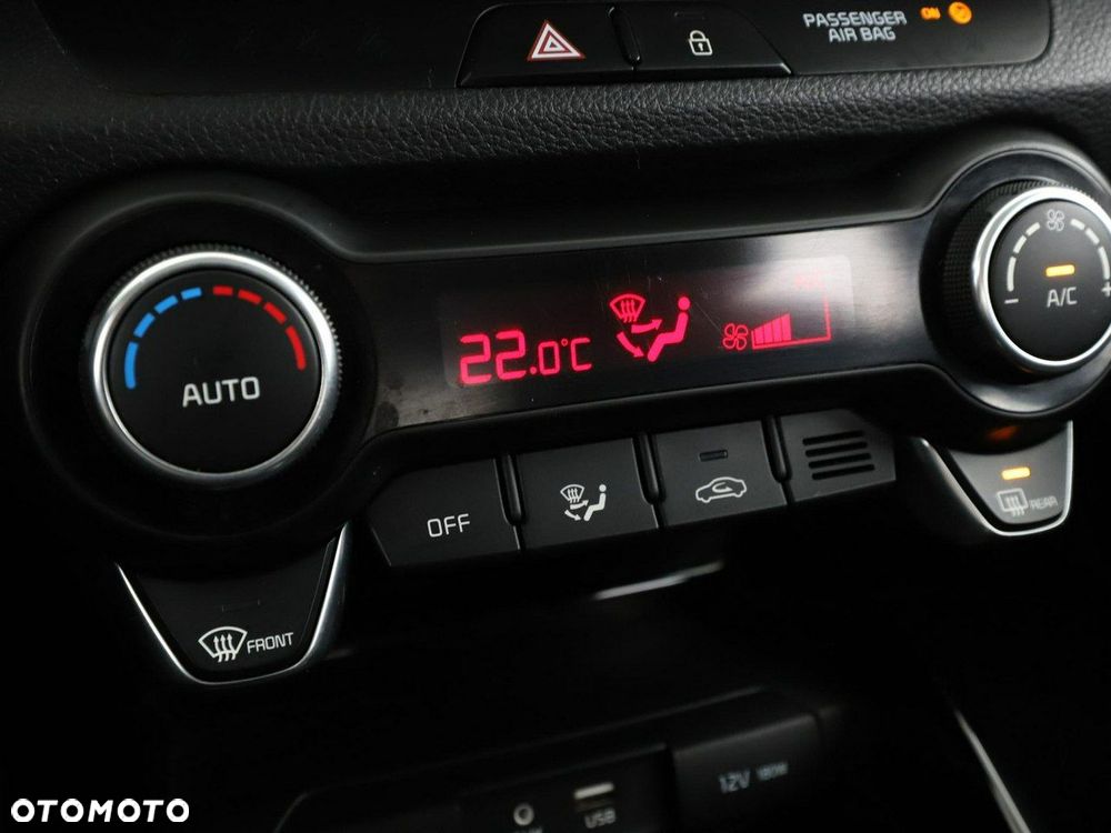 Kia Stonic 1.4 L - 25