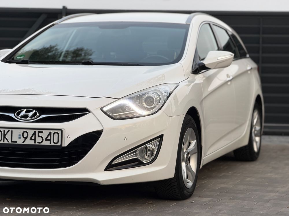 Hyundai i40 1.7 CRDi Comfort + - 32