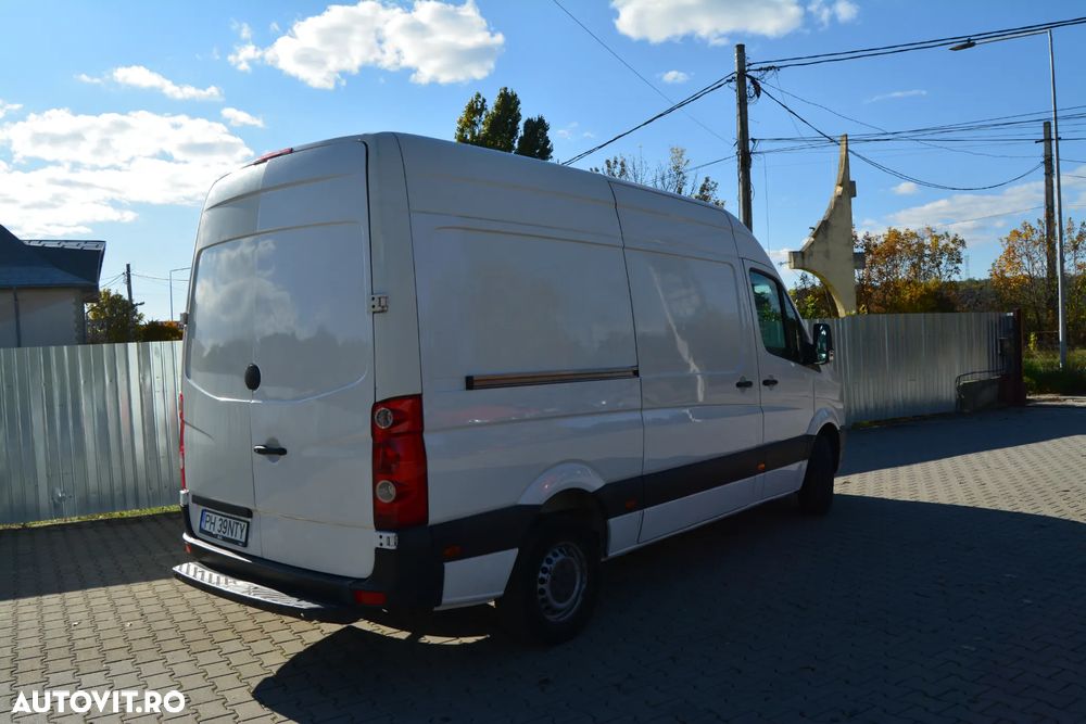 Volkswagen Crafter - 2