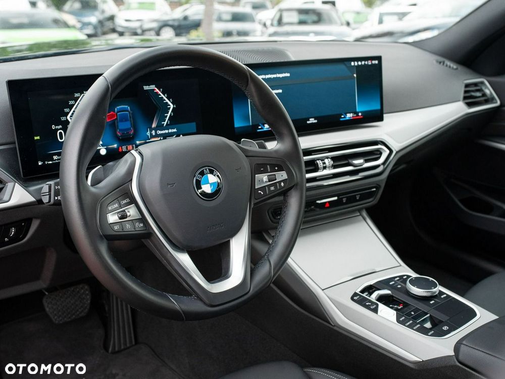 BMW Seria 3 318i - 7