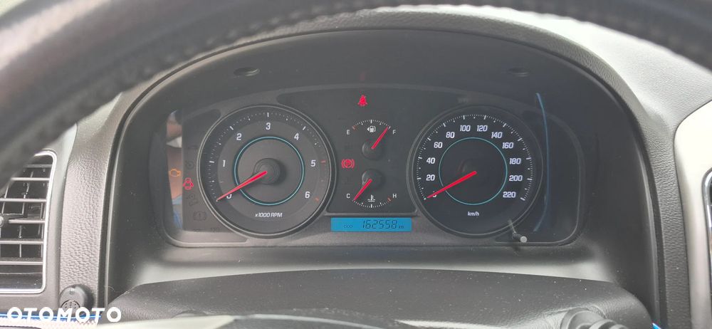 Chevrolet Captiva 2.2 D LTZ - 8