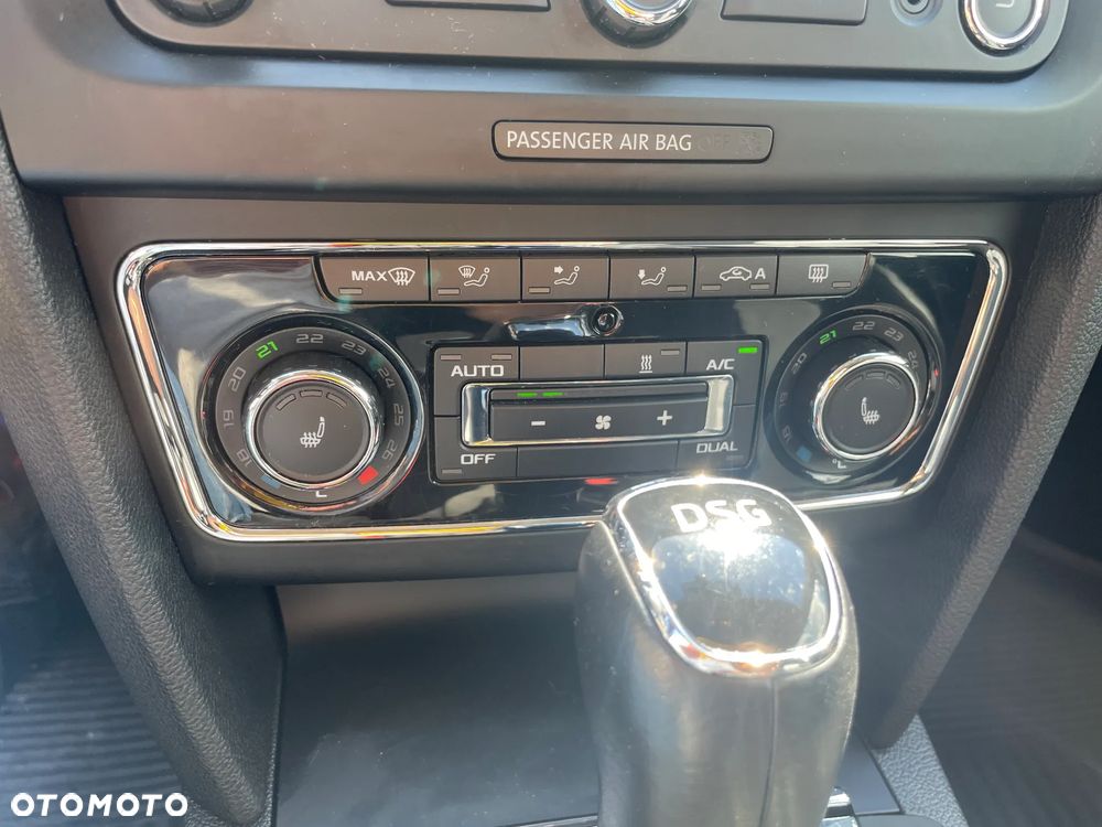 Skoda Superb 2.0 TSI Elegance DSG - 14
