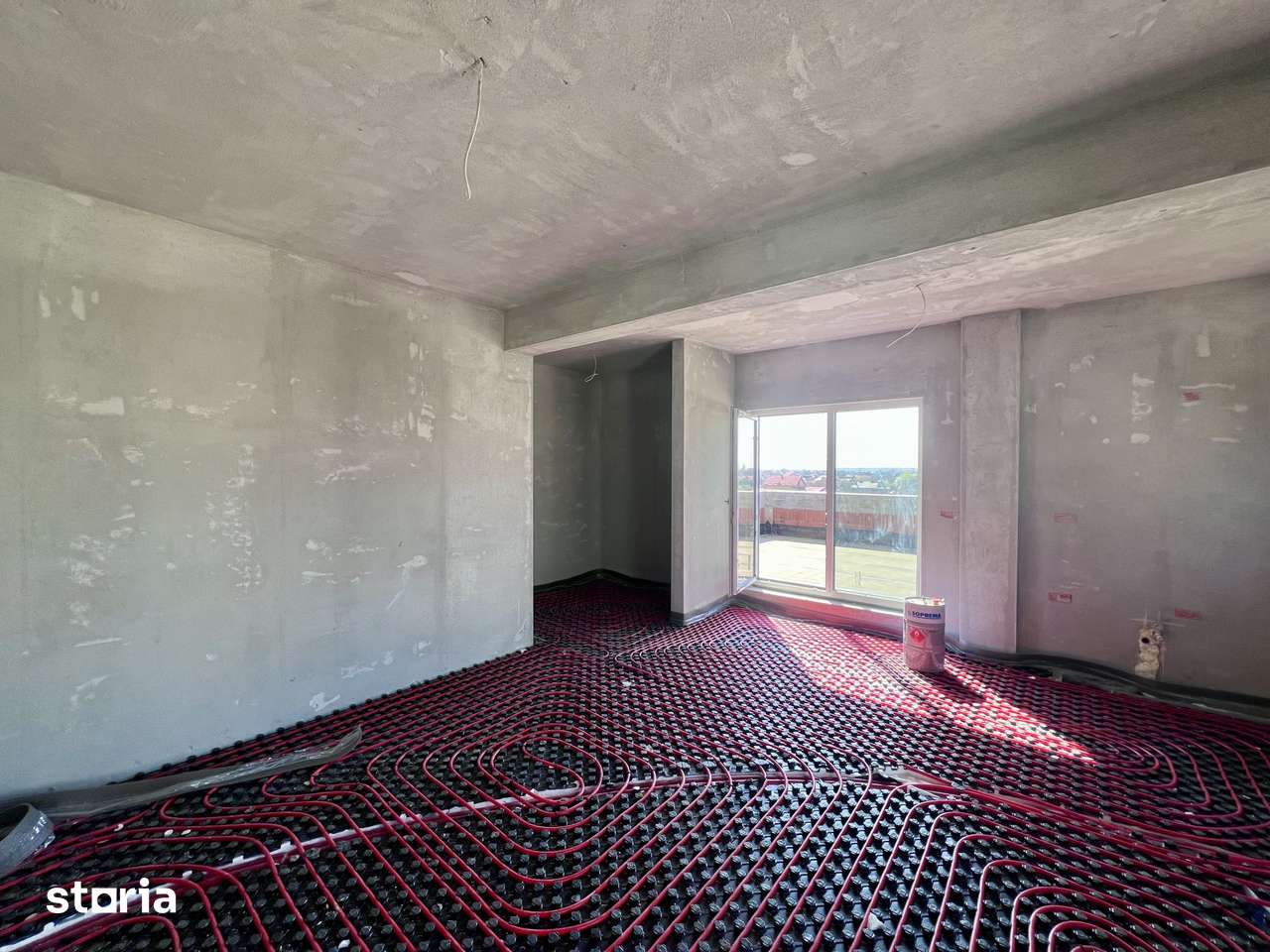 Penthouse 3 camere, 82 mp utili, 2 balcoane + Terasa 20 mp - Urseni — fotografia 1
