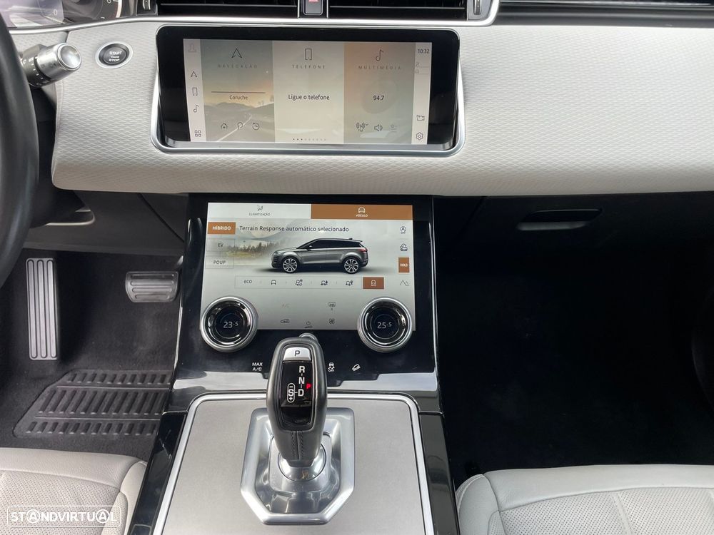 Land Rover Range Rover Evoque 1.5 P300e AWD SE Auto - 16