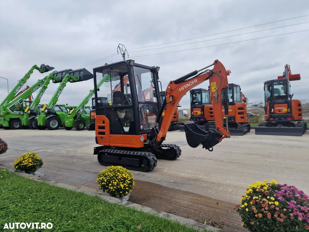 Hitachi ZX19, Masa operat 2tone, 2019, 1.596h, LAMA, CUPLA RAPIDA+3 CUPE, Senile extensibile, latime strans 0,98m, Inst picon, cabina, radio, senile 80% ok, STARE FOARTE BUNA, posibilitate leasing 4 ani, rata lunara 2.000 lei-PROMOTIE-17.900EUR+Tva - 7