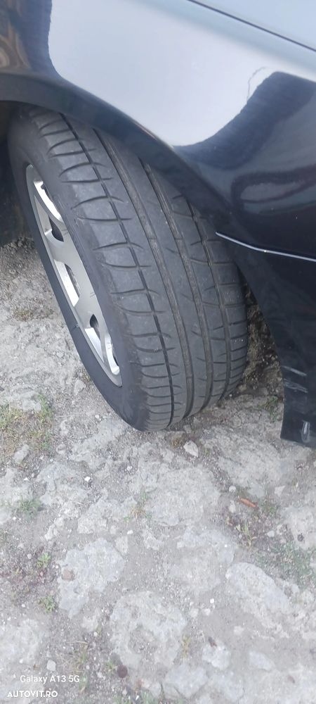 BMW Seria 5 - 16