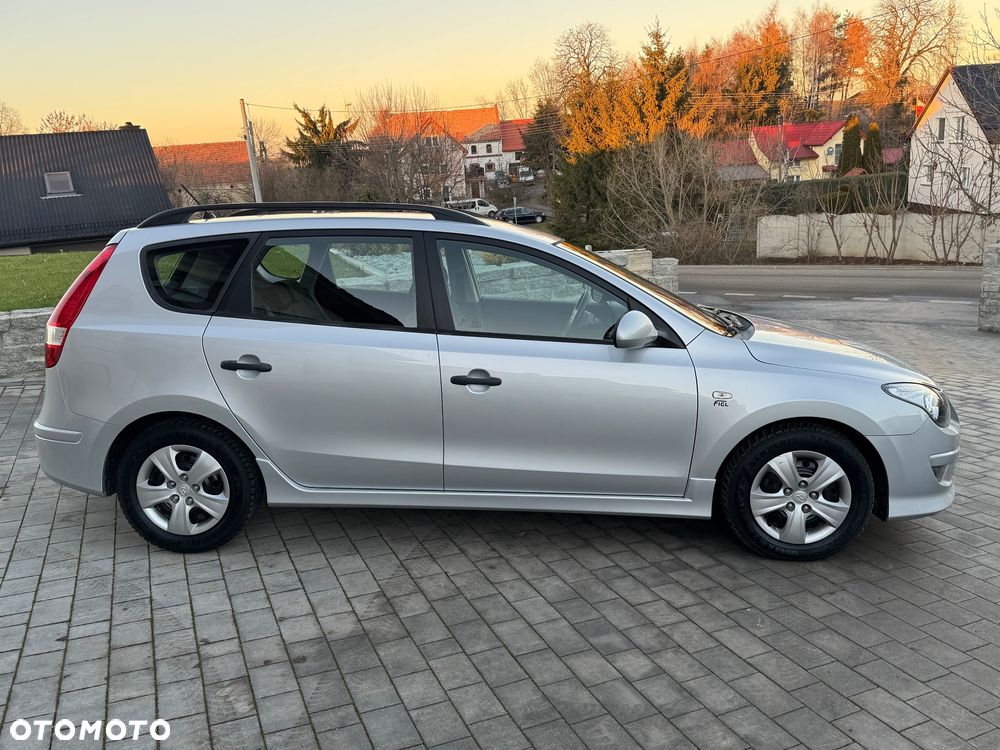 Hyundai i30 1.6 CRDi Base - 5