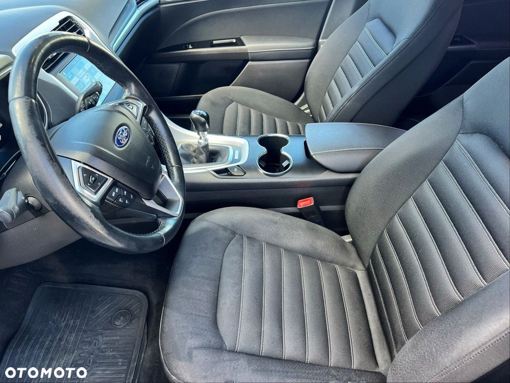 Ford Mondeo 1.5 EcoBoost Trend - 12