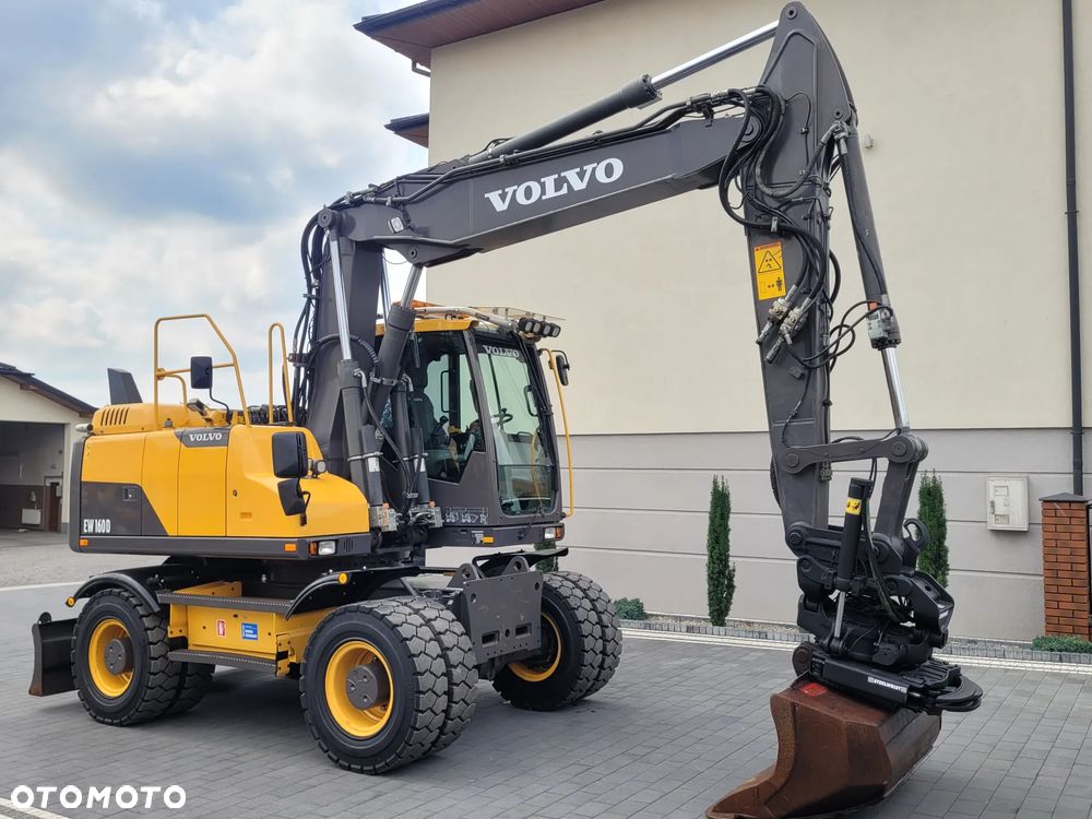 Volvo EW 160D / ROTOTILT ze szczypcami / 7700h / SUPER STAN /