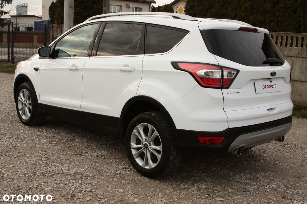Ford Kuga 2.0 TDCi 2x4 Titanium - 7